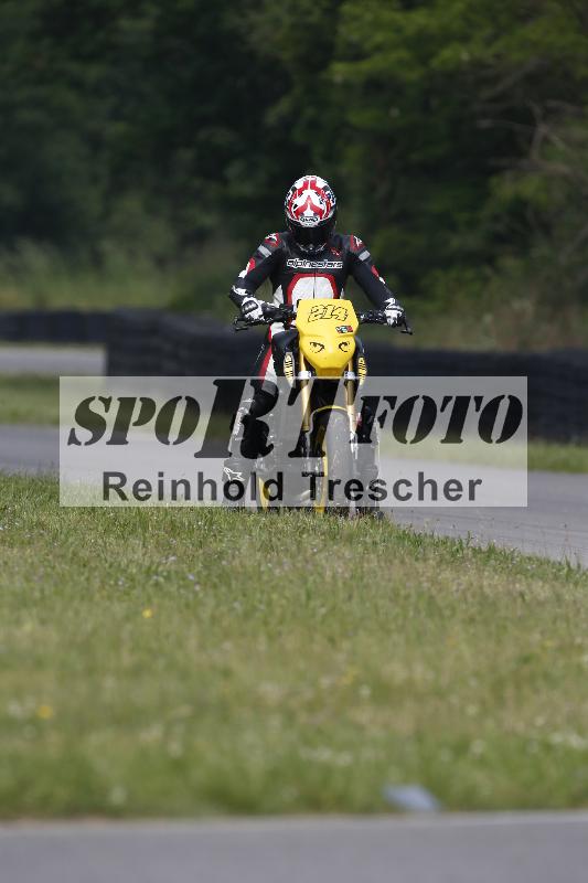 Archiv-2023/24 23.05.2023 Speer Racing ADR/Freies Fahren rot und gelb/214